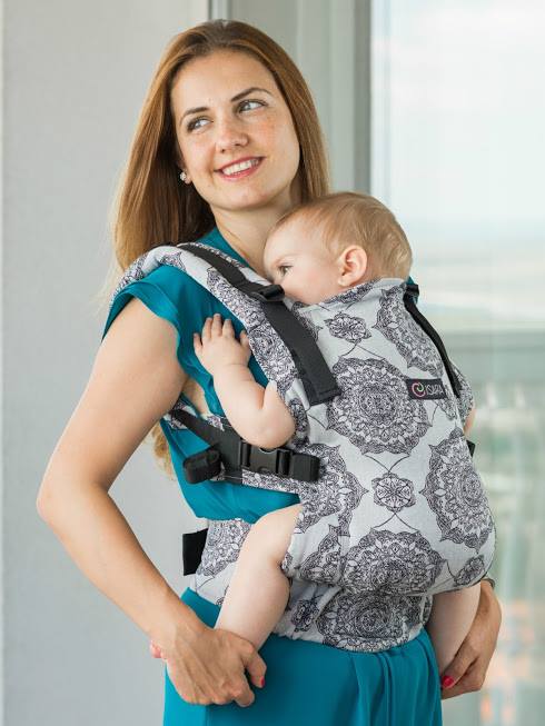 Marsupiu Isara Baby Full Wrap Conversion Kaleidoscopix Silver marca Isara cu comanda online