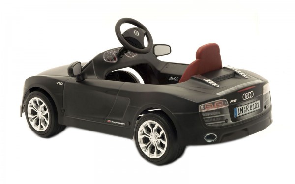 Masinuta cu pedale copii ToysToys Audi R8 Negru Mat marca TOYSTOYS cu comanda online