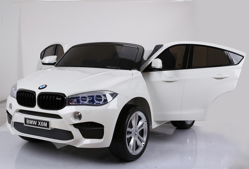 Masinuta electrica BMW X6 XXL cu doua locuri White marca BMW cu comanda online