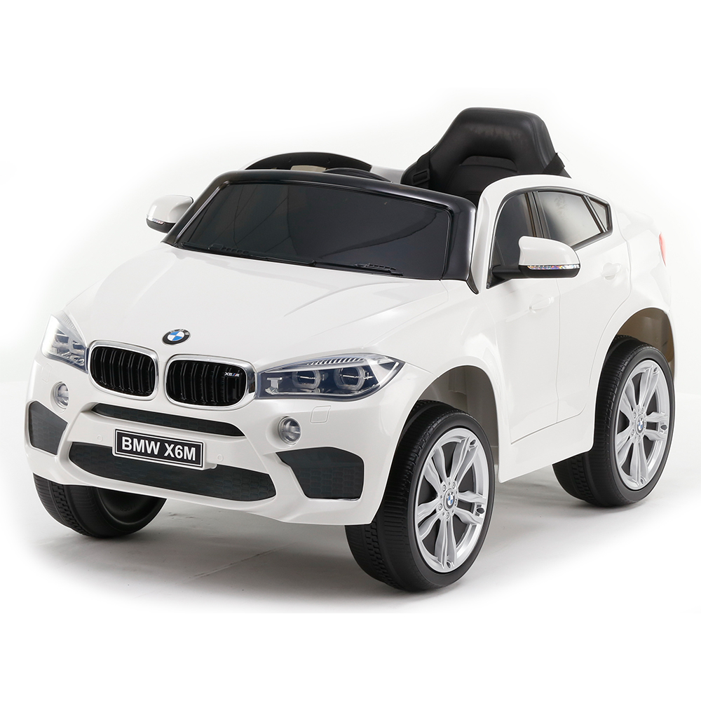 Masinuta electrica cu roti de cauciuc BMW X6M White JJ2199 marca BMW cu comanda online