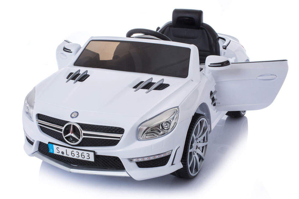 Masinuta electrica cu roti din cauciuc Mercedes Benz AMG SL63 White marca MERCEDES-BENZ cu comanda online