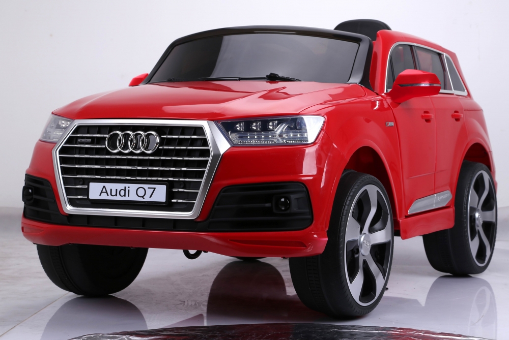 Masinuta electrica cu roti eva Audi Q7 Red marca Audi cu comanda online