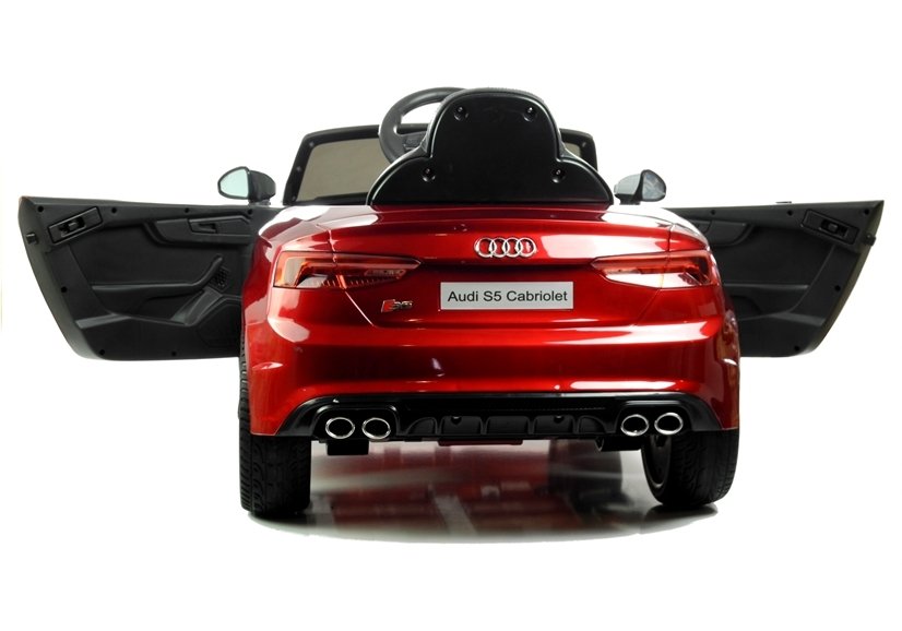 Masinuta electrica cu telecomanda 2,4 G Audi S5 Cabriolet Red marca Audi cu comanda online