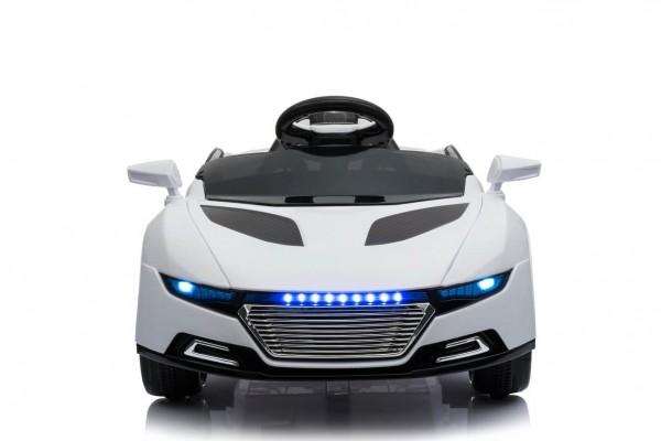 Masinuta electrica pentru copii Concept Car A228 alba 6V cu telecomanda parinte marca Trendmax cu comanda online