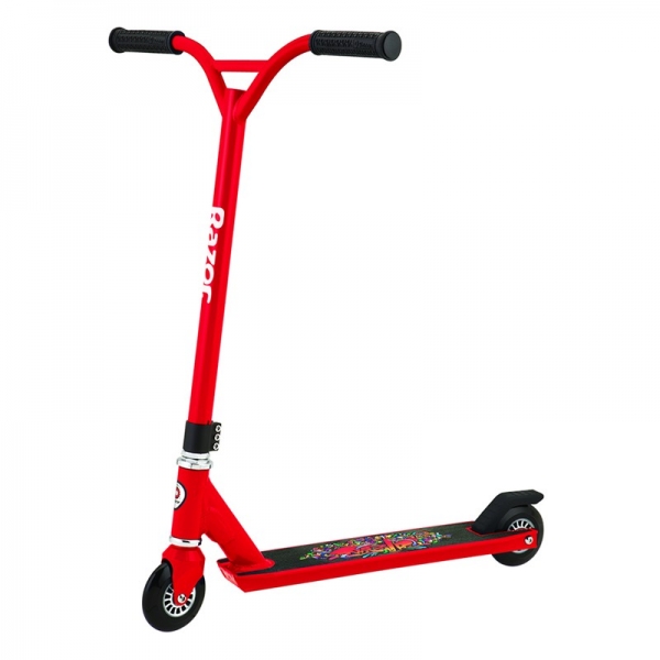 Trotineta Razor Beast rosu marca RAZOR cu comanda online