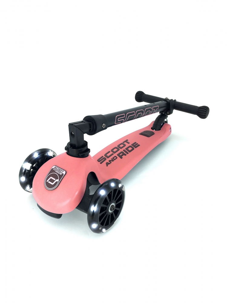 Trotineta copii pliabila cu roti luminoase Scoot Ride HighwayKick 3 Peach marca Scoot & Ride cu comanda online