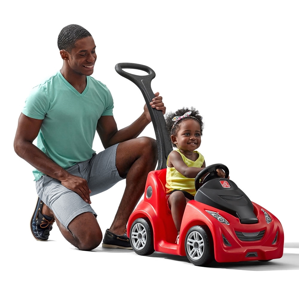 Vehicul Push Around Buggy GT rosu marca STEP2 cu comanda online